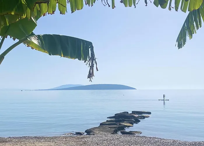 Plaka 16 - 'the Island' - Drepano, Nafplio アパート